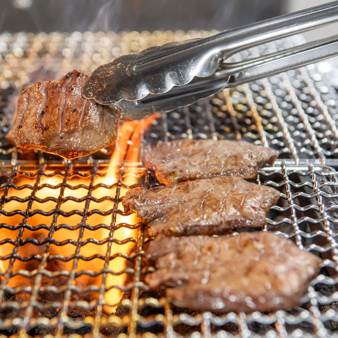 こんにちは、皆さん！✨ 横浜鶴屋町にある隠れ家的な牛たん焼き
