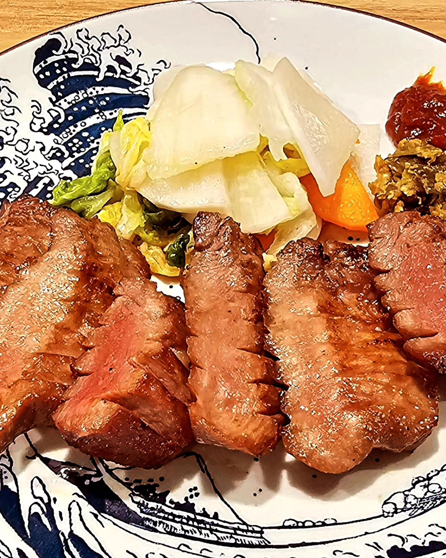 こんにちは、みなさん 鶴屋町の牛たん焼き酒場「縁」へようこ